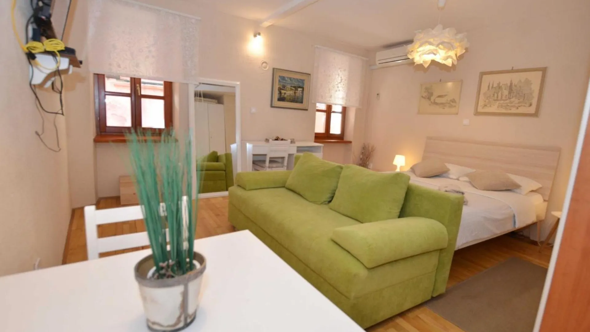 Simple And Sunny Studio Apartment Rovinj