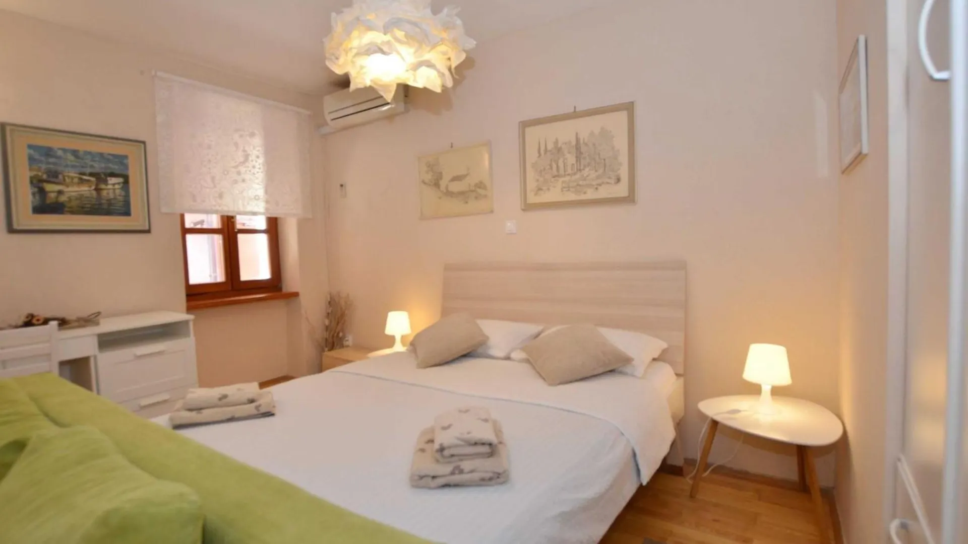 Simple And Sunny Studio Apartment Rovinj